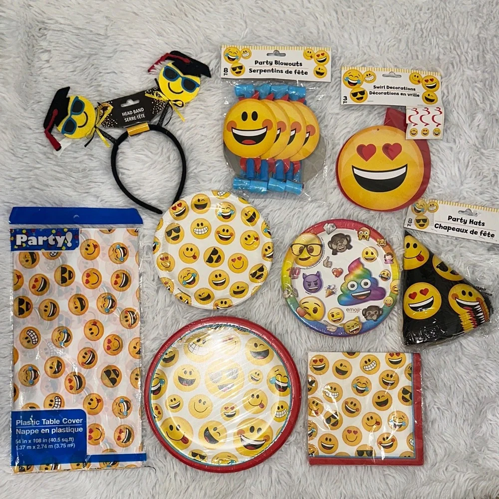 Emoji Party Supplies Set Tablecover Plates Hats Decorations Decor Headband NEW‎